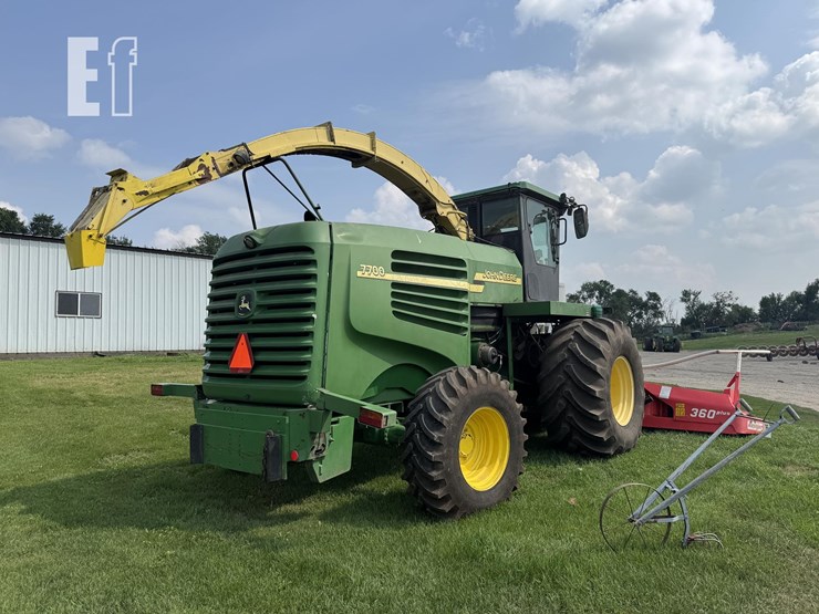 john-deere-7700-image-3