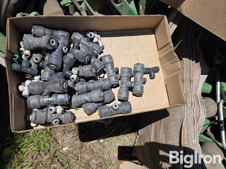 john-deere-planter-parts-image-17
