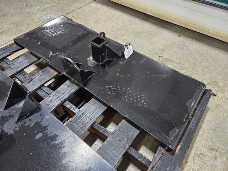 #396-•-new-do-all-reciever-hitch-plate-image-1