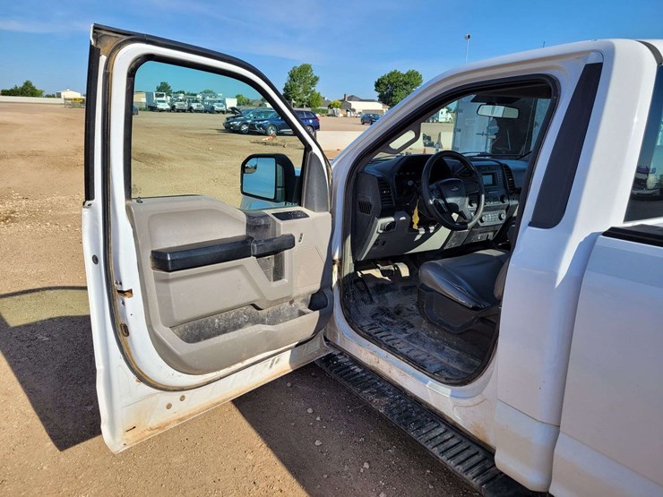 2018-ford-f150-image-5