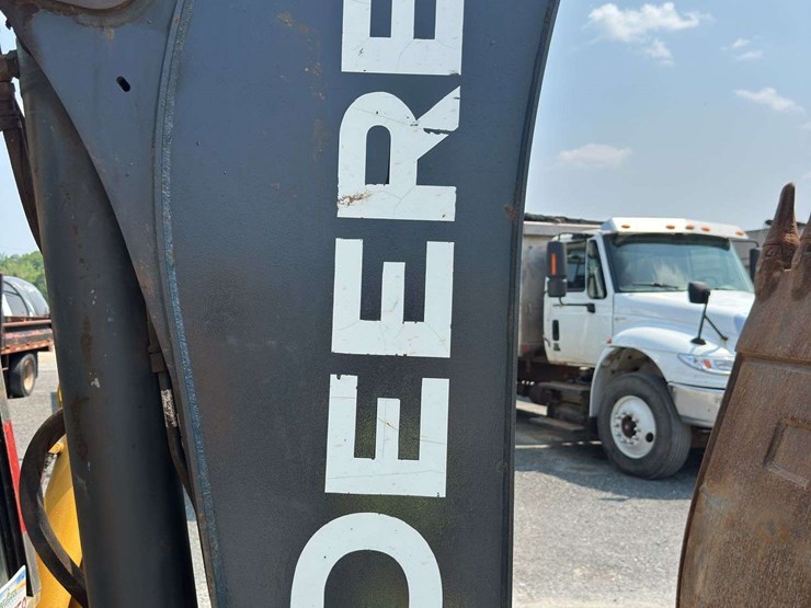 2009-deere-310sj-image-14