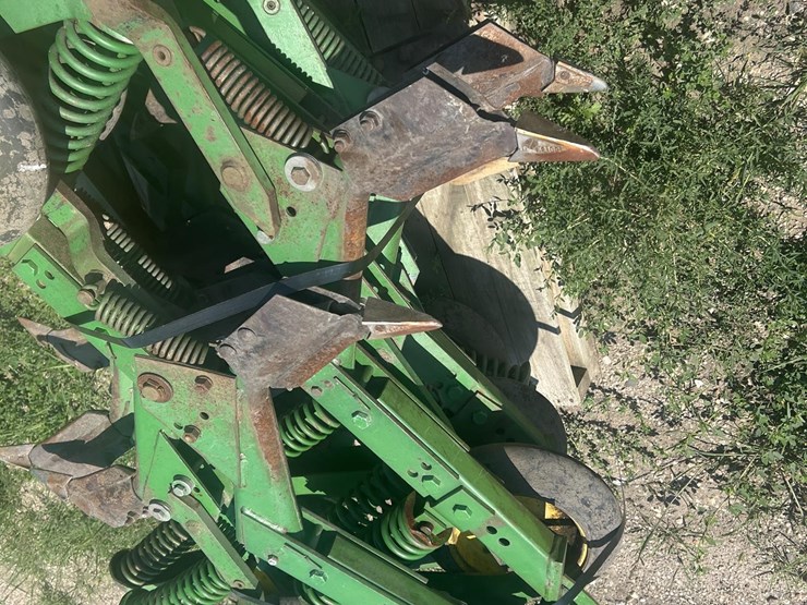 john-deere-36-image-12