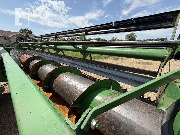 john-deere-924-image-11