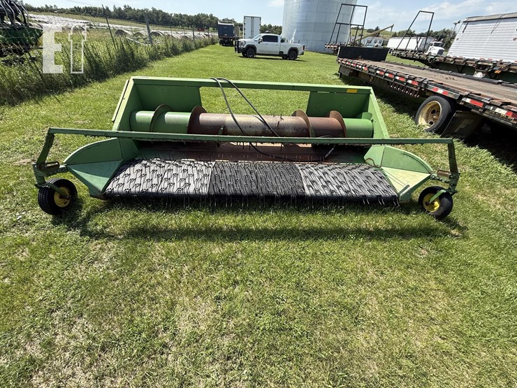 john-deere-212-image-6