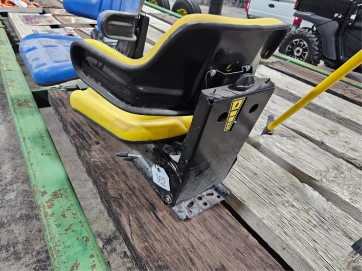 #362-•-new-yellow-tractor-seat-image-3