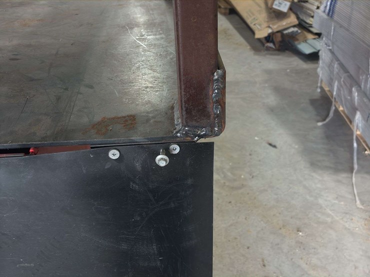 toolbox-w/-call-cabinets-image-21