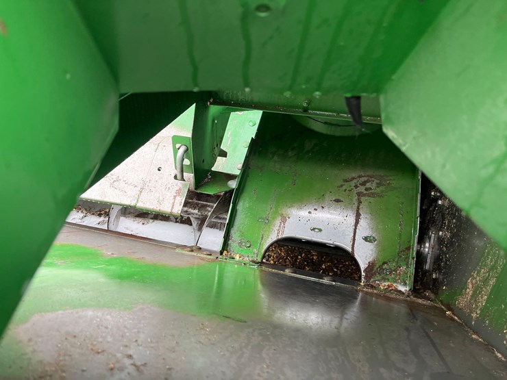 2011-john-deere-9770-sts-image-67