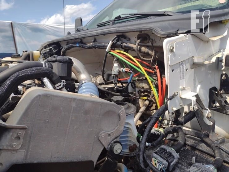 ford-f750-image-24