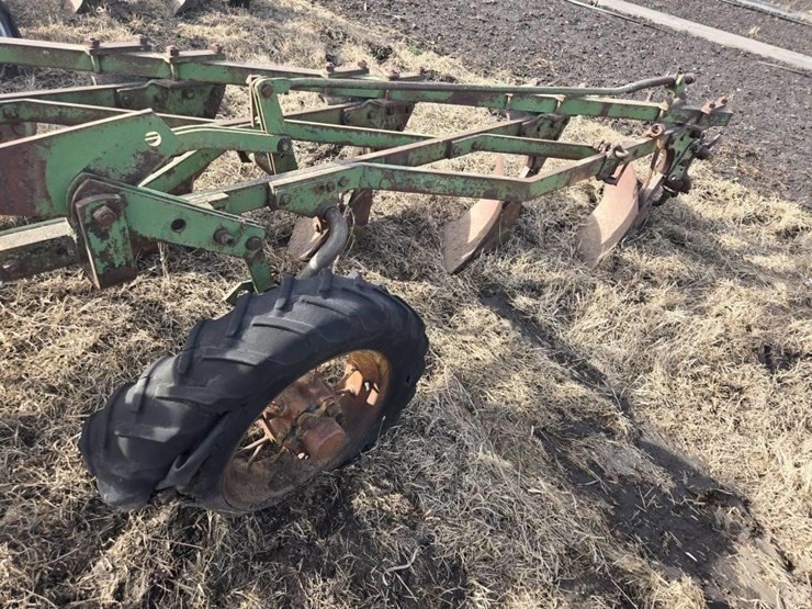 john-deere-5-image-12