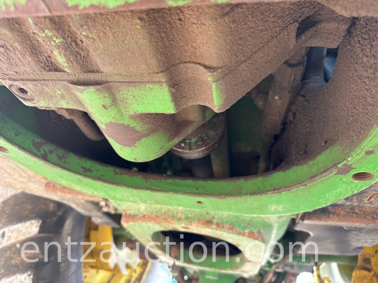 2005-john-deere-8320-image-42