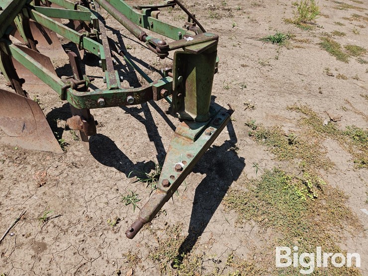 john-deere-5-image-9