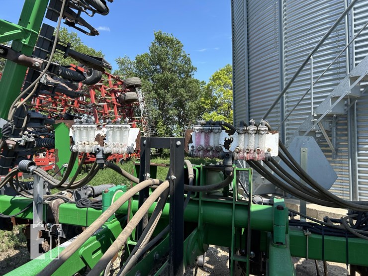 john-deere-2510s-image-16