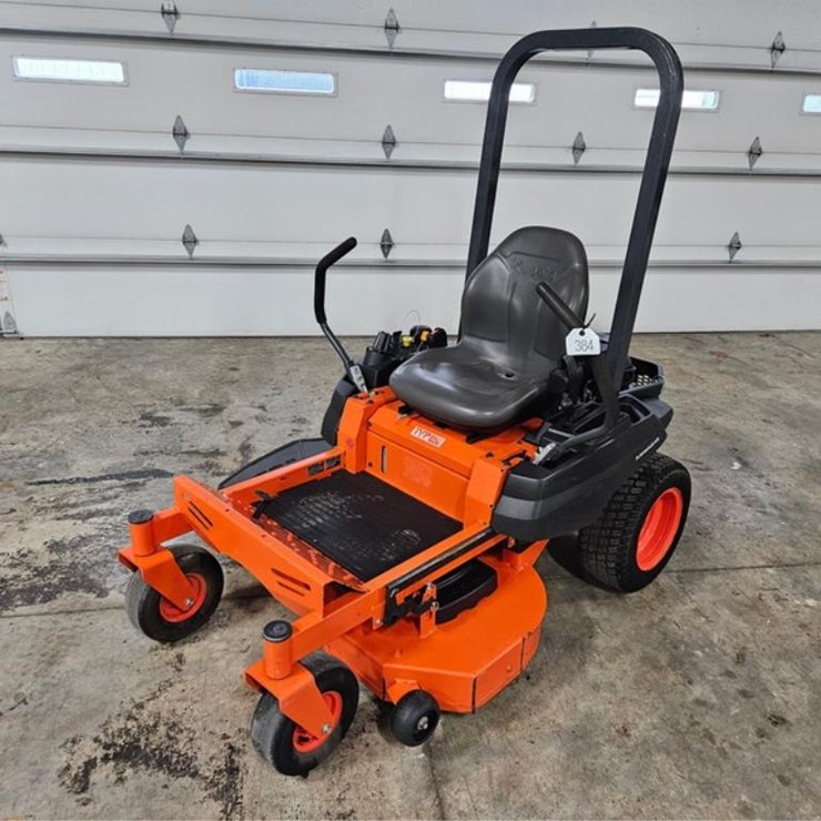 #384 • Kubota Z122RKW Zero Turn Mower