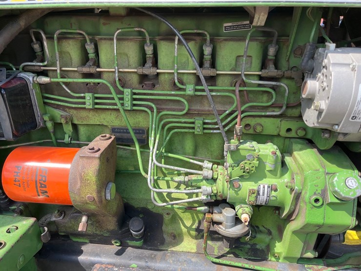1982-john-deere-4040-image-12