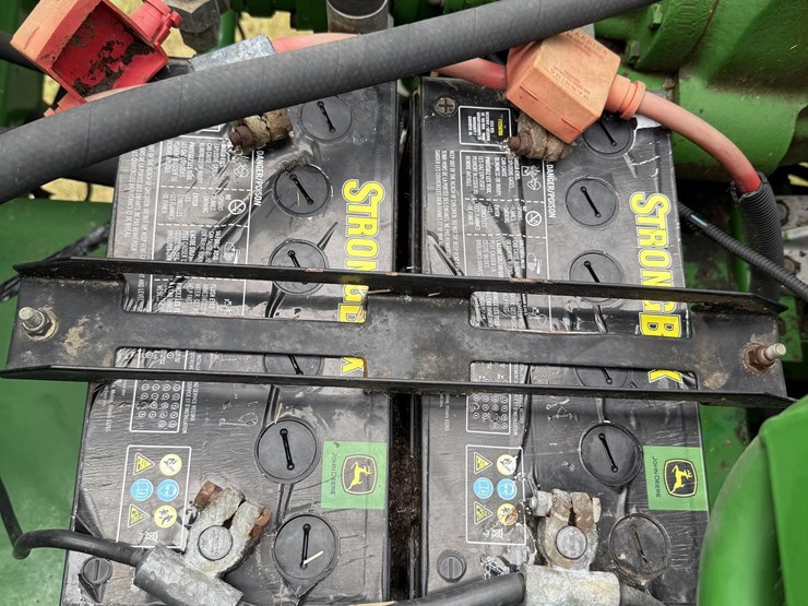 2001-john-deere-9750-image-31