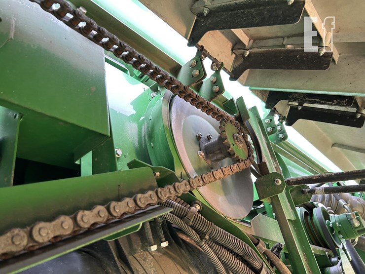 2019-john-deere-s780-image-39