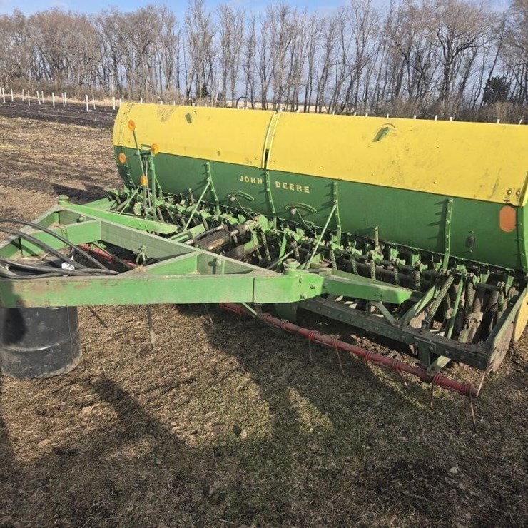 JOHN DEERE LL246A