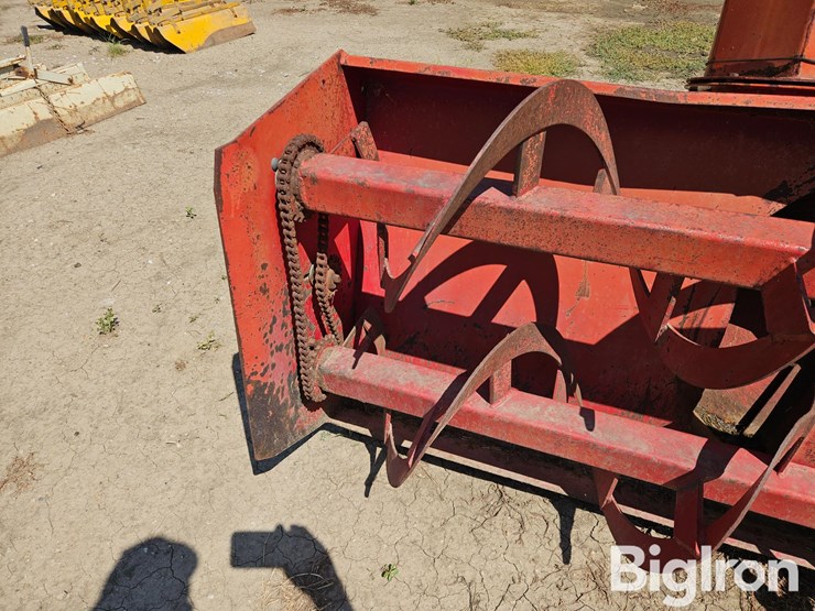 international-80-3-pt.-snow-blower-attachment-image-14