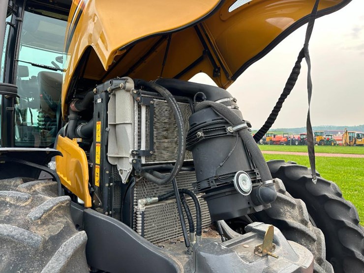 2011-challenger-mt645c-image-39