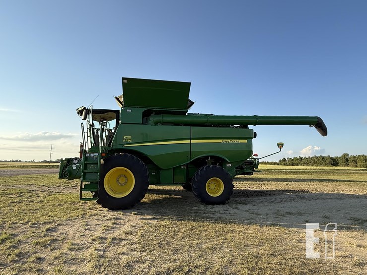 2021-john-deere-s780-image-72