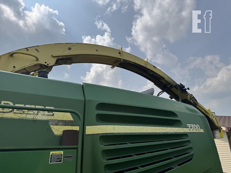 john-deere-7700-image-42