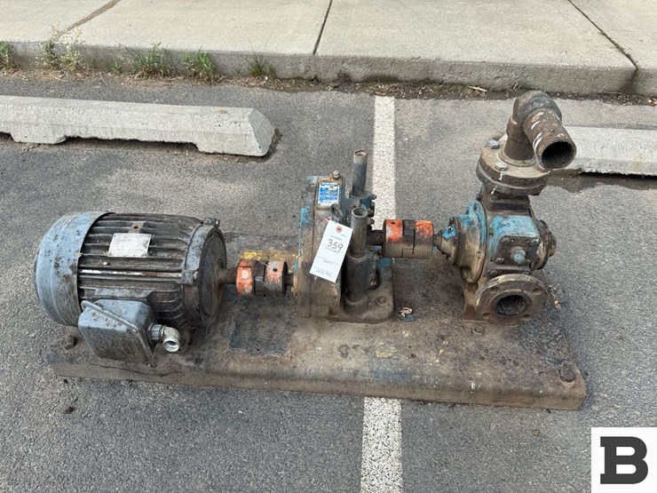 water-pump-with-motor-image-1
