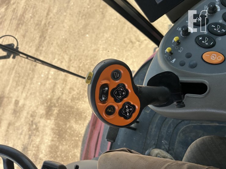 2007-case-ih-7010-image-76