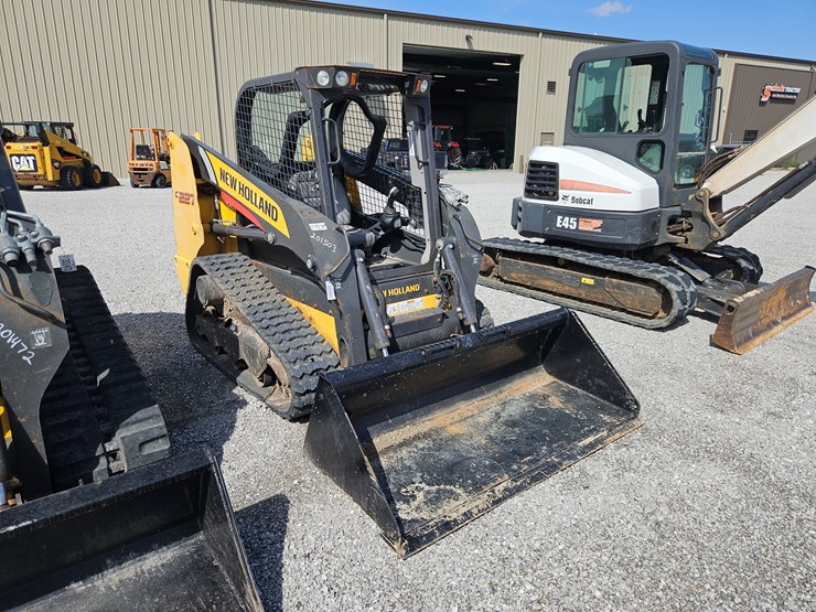 2019-new-holland-c227-image-1