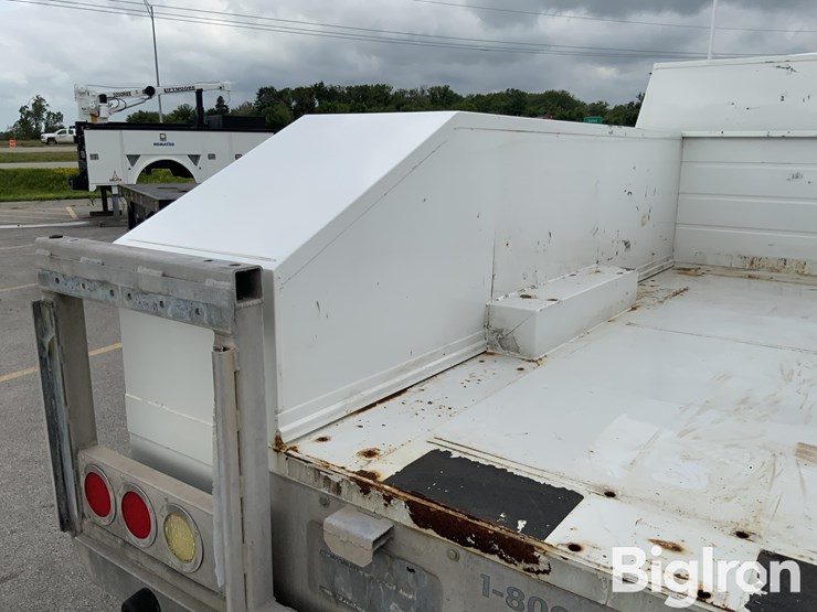 2016-ford-f550-xl-image-17