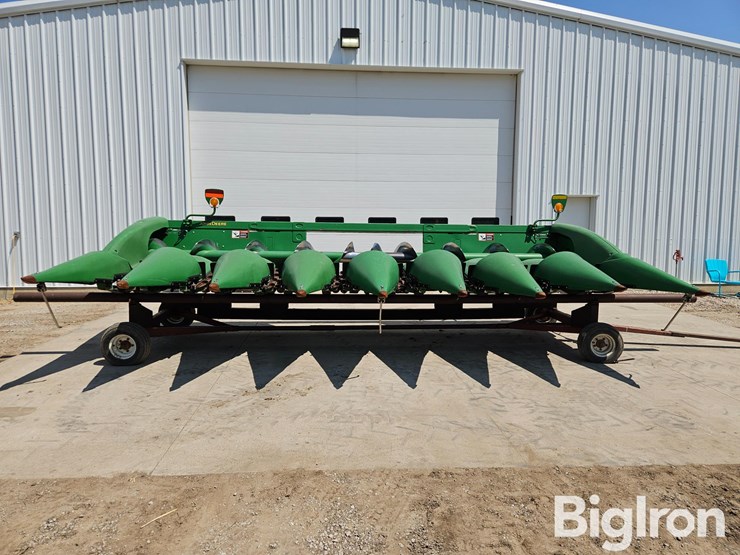 2013-john-deere-608c-image-2