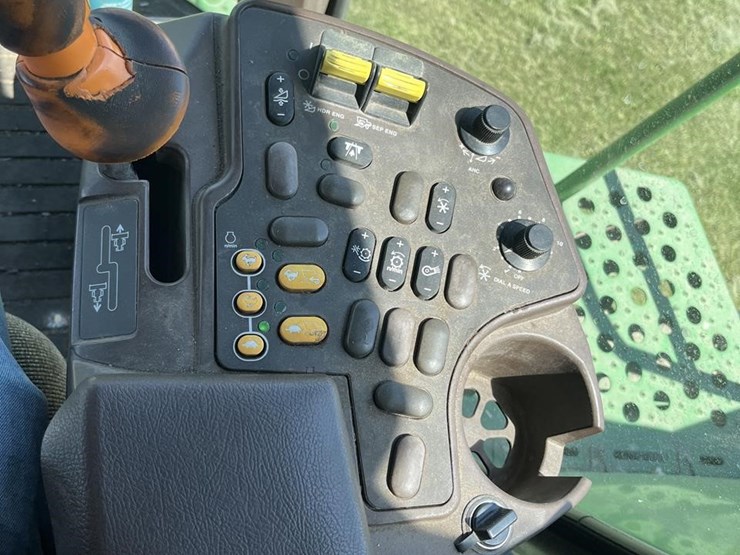 2001-john-deere-9650-sts-image-29