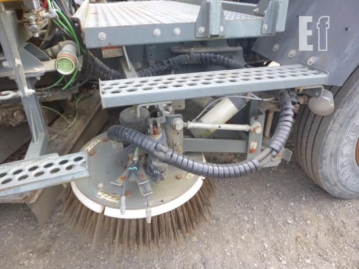 2007-sterling-sc8000-image-34