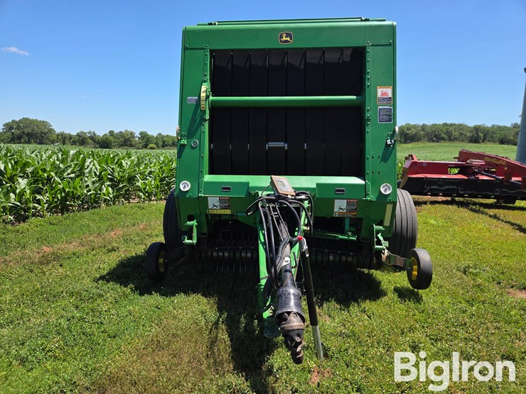 2013-john-deere-569-image-2