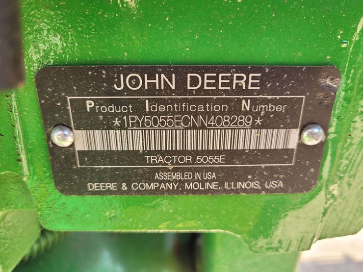 2022-john-deere-5055e-image-21