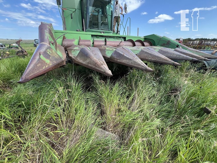 john-deere-653-image-3
