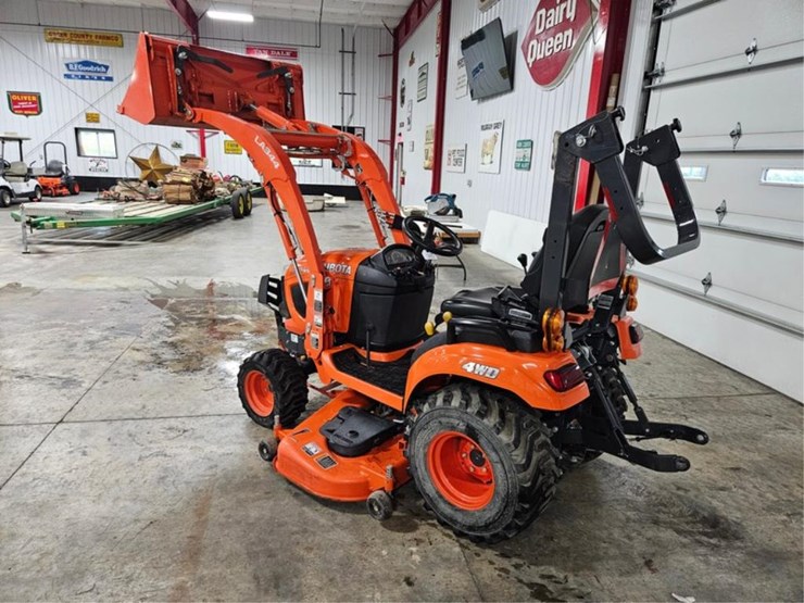 kubota-bx2380-image-11