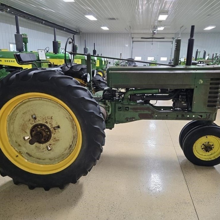 1950 JOHN DEERE B
