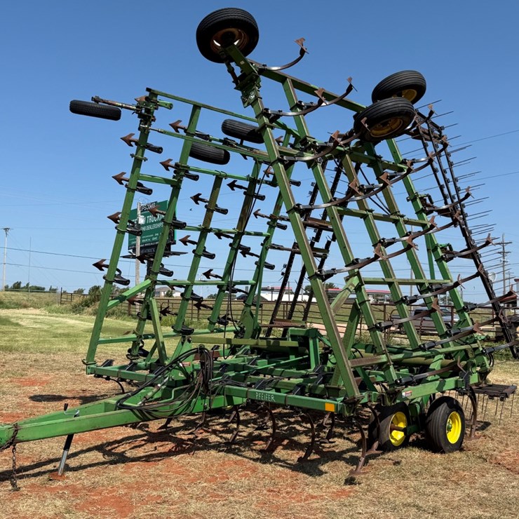 JOHN DEERE 980