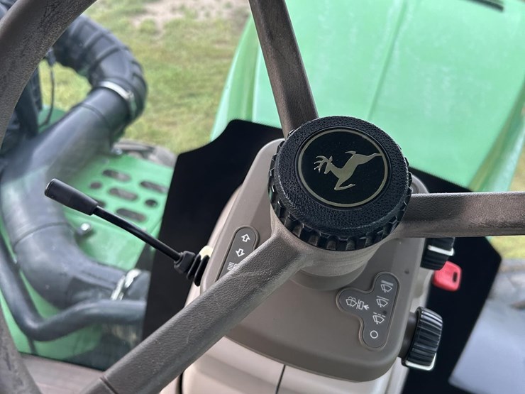 2017-john-deere-9620r-image-60