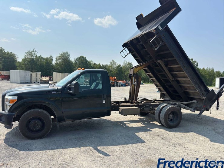 2012-ford-f350-xl-image-22