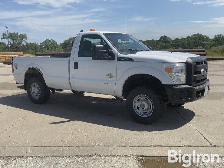 2012-ford-f250-xl-image-3