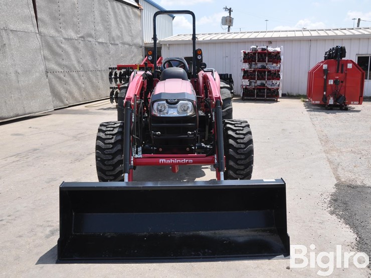 2019-mahindra-3650-hst-image-2