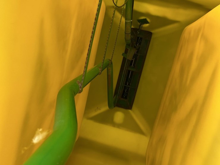 2009-john-deere-1870-image-82
