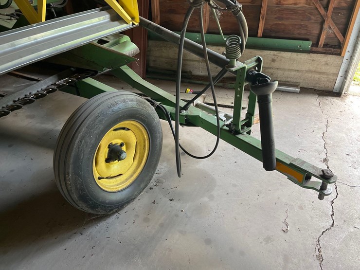 john-deere-swather-image-3