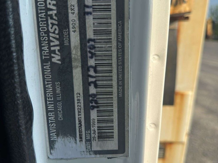 2000-international-4900-image-21