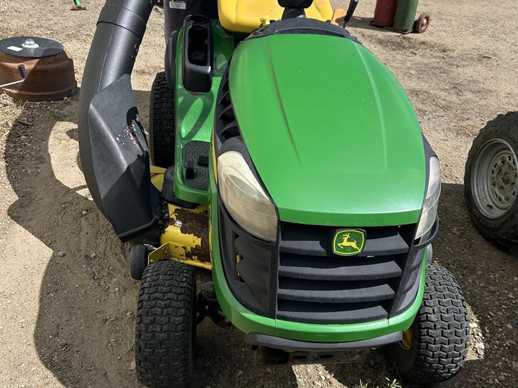 john-deere-d140-image-2