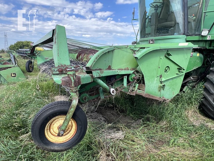 john-deere-212-image-3
