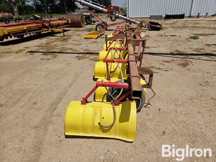 3-pt-hooded-row-crop-sprayer-image-4