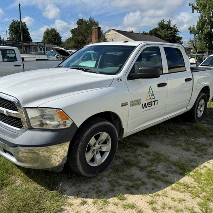2016 RAM 1500 CREW CAB PICKUP 218,682 MILES SHOWING - 3C6RR6KT9GG194015