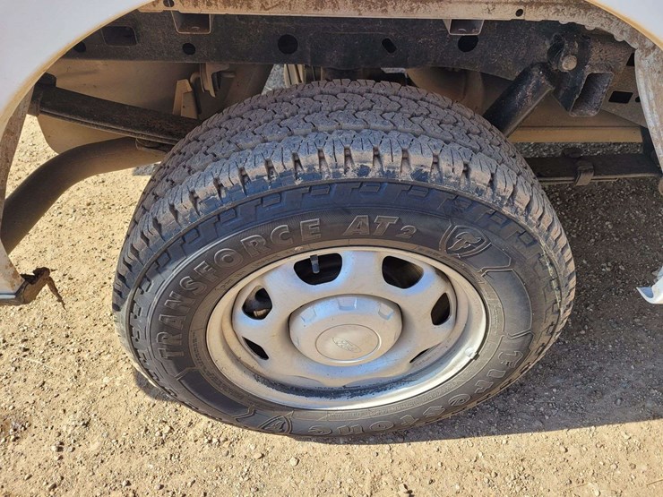 2018-ford-f150-image-19